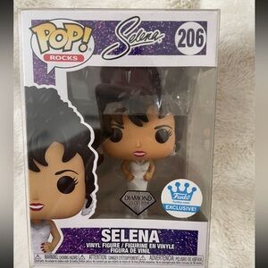 Funko POP! Rocks #206 - Selena Diamond Collection Exclusive